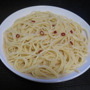 電子レンジで 7 分ペペロンチーノ（湯切り不要）